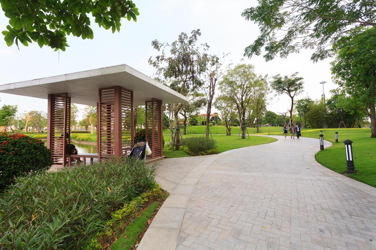 Vinhomes Luxury Art Condotel Ho Chi Minh City Exterior photo